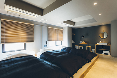 JAPANESE MODERN STYLE TRIPLE